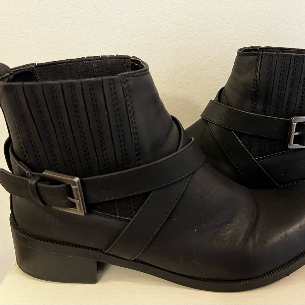 Primark low black boots